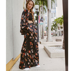 Jumpsuit negro con flores